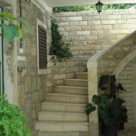 فندق مبيت وإفطار Hazdovac Kozarica