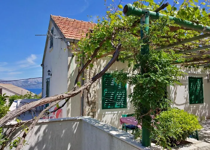 Hazdovac Bed & Breakfast 3*