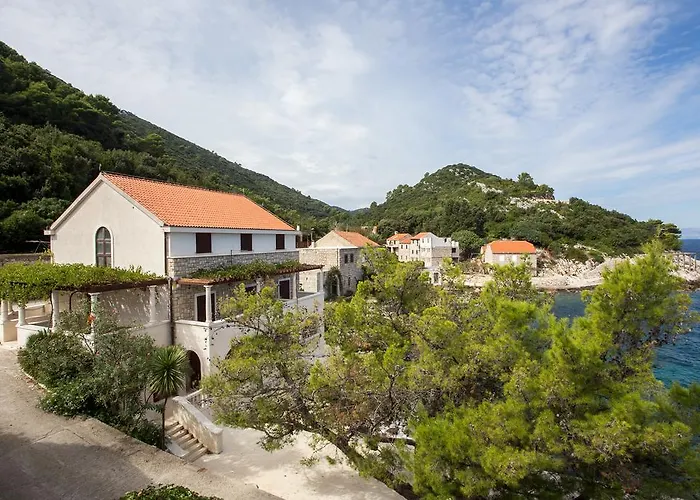 Hazdovac Bed & Breakfast 3*