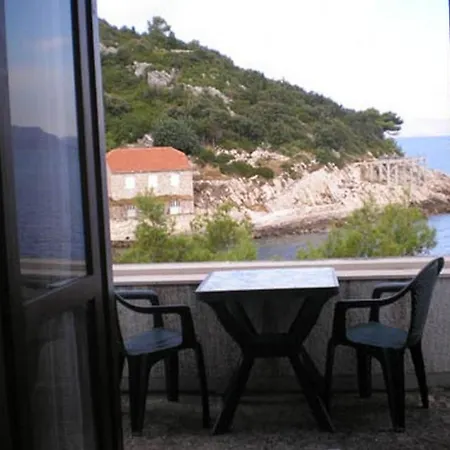 Bed & Breakfast Hazdovac 3*