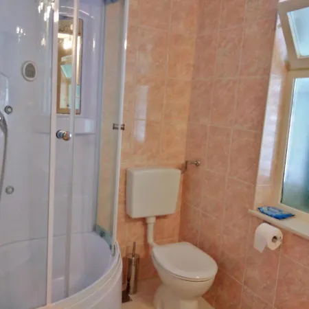 Hazdovac Bed and breakfast