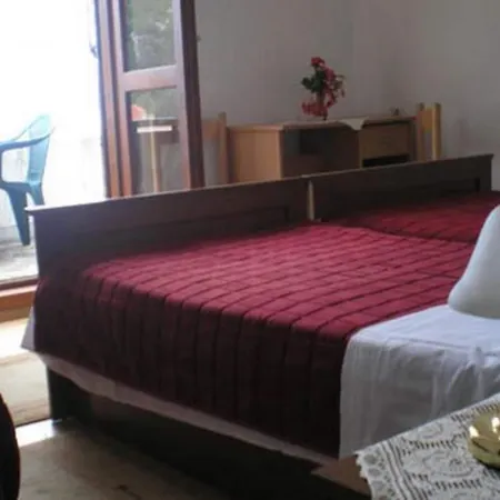Bed & Breakfast Hazdovac 3*