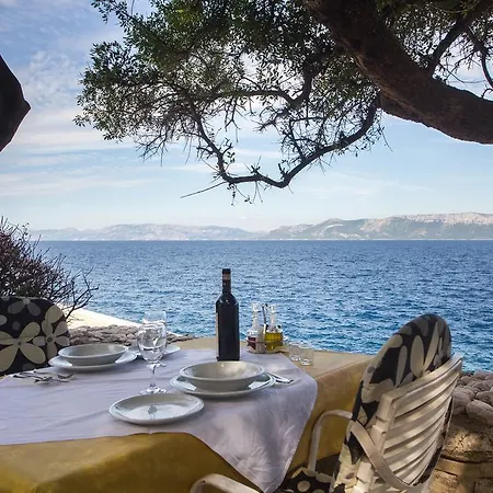 Hazdovac Bed & Breakfast 3*